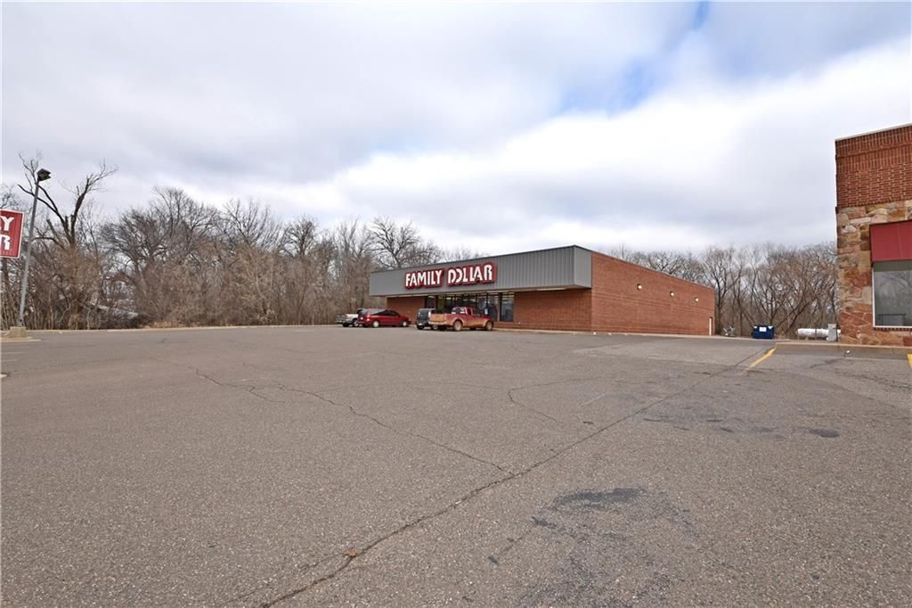 Tire Center & Family Dollar: 820 S Division Street, Guthrie, OK 73044